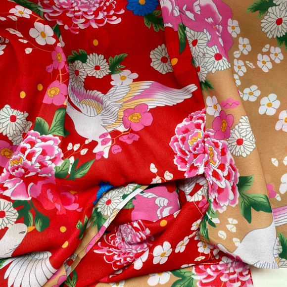 ♦️SOLD♦️Floral Open Kimono Red and Pink - Picture 13 of 15
